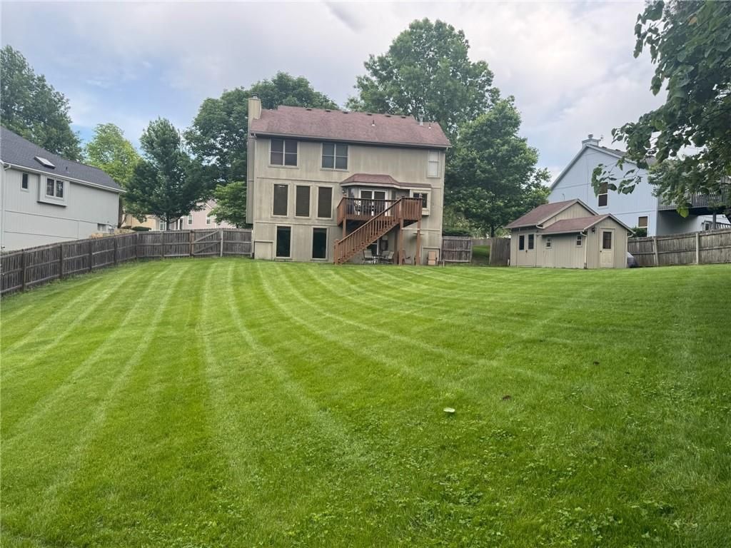 Photo of 632 Taylor Drive, Liberty, MO 64068 (MLS # 2620815)