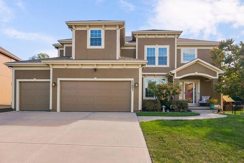 22605 W 56TH Street Shawnee KS 66226