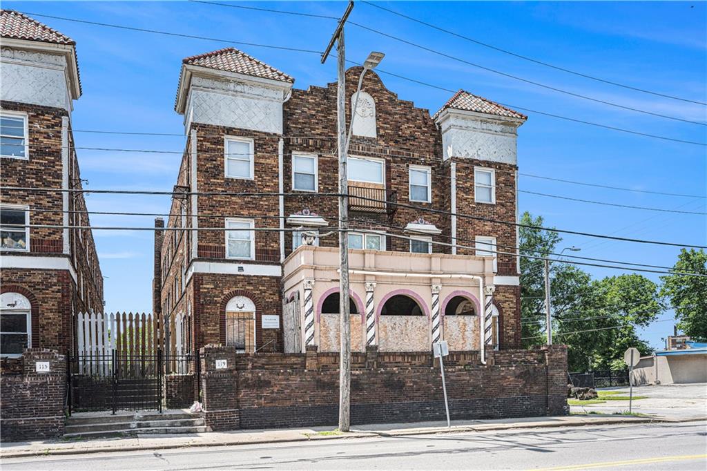 115-119 W 39th Street