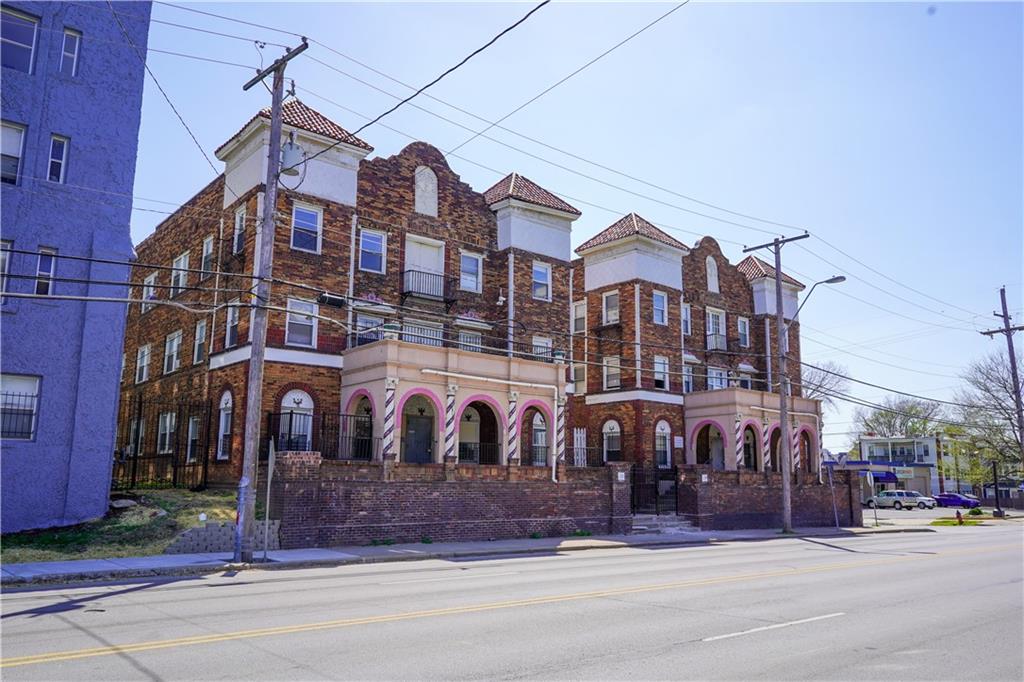115-119 W 39th Street
