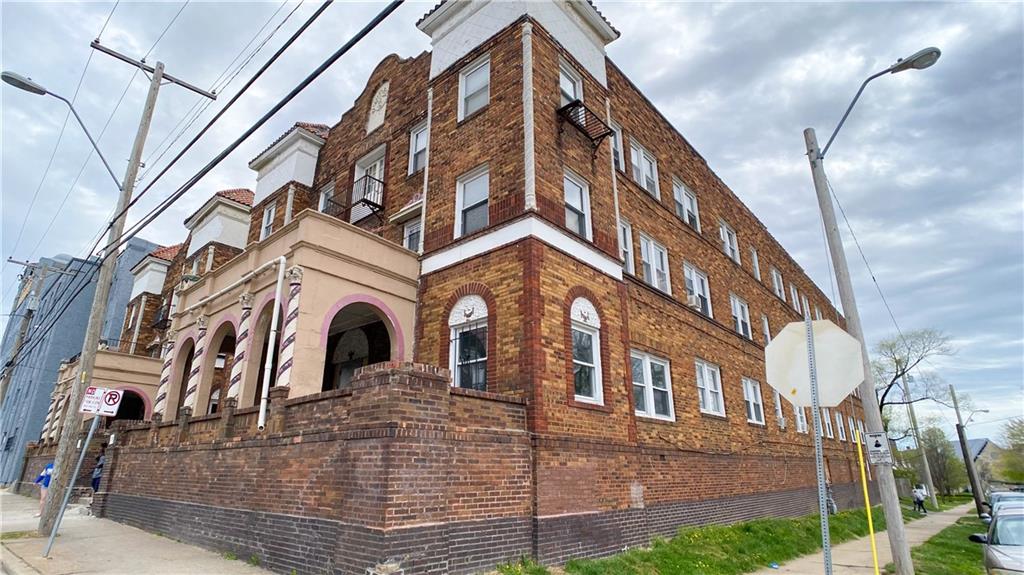 115-119 W 39th Street