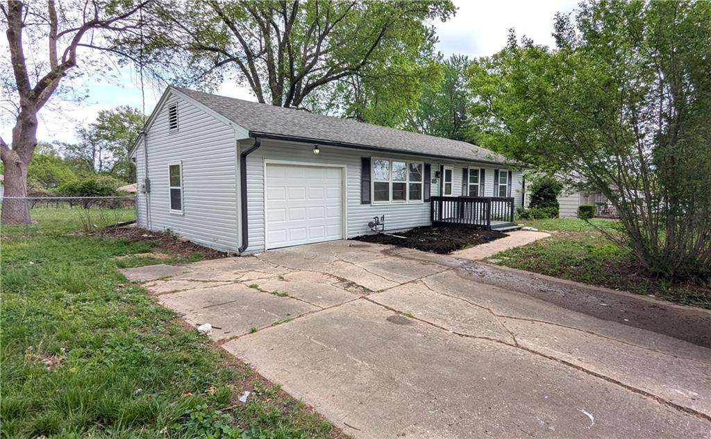 11708 E 75th Street