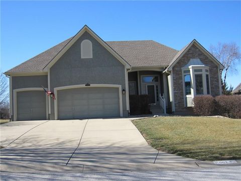 15002 S Glen Eyrie Street Olathe KS 66061