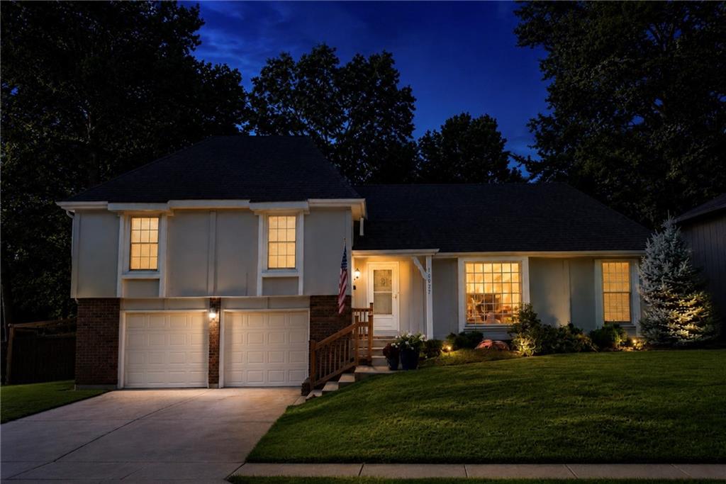 10927 W 99th Place