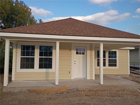 Photo of 1893 S Tremont Street, Kansas City, KS 66103 (MLS # 2582699)