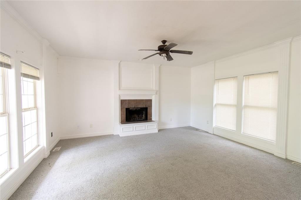 212 Hillside Drive