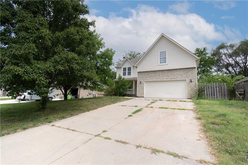 212 Hillside Drive