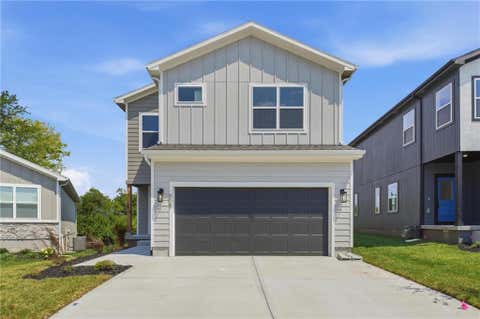 Photo of 808 Glenn Circle, Raymore, MO 64083 (MLS # 2636993)