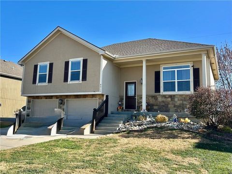 4913 S 22nd Street Leavenworth KS 66048