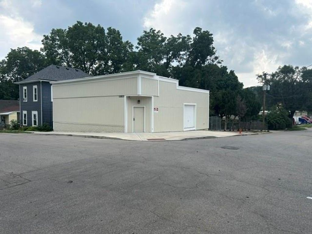 Photo of 2501 S Ferree Street, Kansas City, KS 66103 (MLS # 2632271)