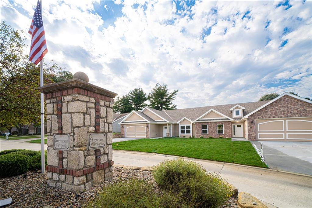 St Joseph, Missouri 64506, United States, 2 Bedrooms Bedrooms, ,2 BathroomsBathrooms,Residential,Active,50246