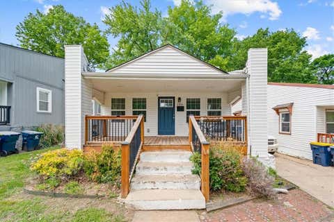 Photo of 1316 E 62ND Street, Kansas City, MO 64110 (MLS # 2637244)
