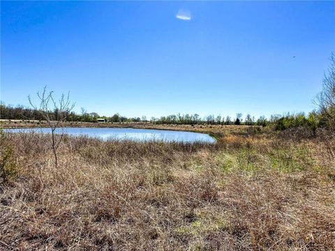 19th Street, Baxter Springs, KS 66713 - #: 2481552