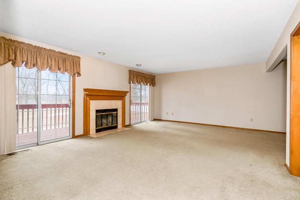 1305 NW Village Drive B