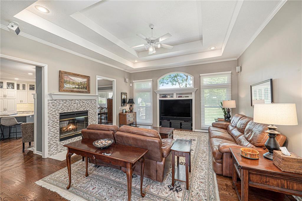 6735 NW Monticello Terrace