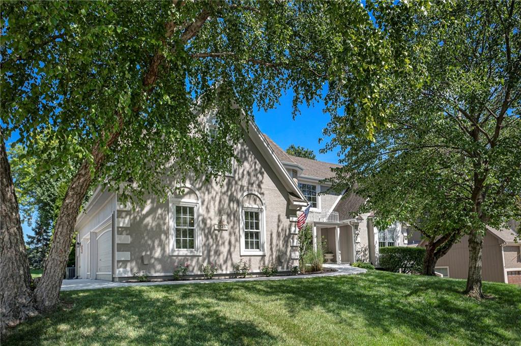 6735 NW Monticello Terrace