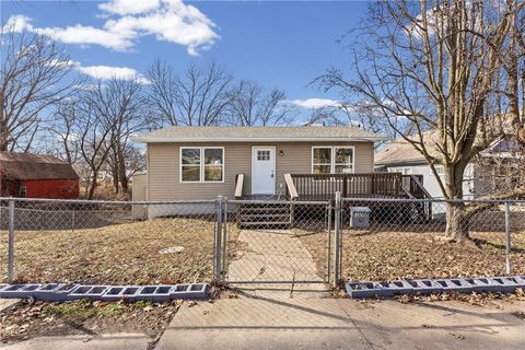 728 N Fuller Street, Independence, MO 64050 - MLS#: 2600465
