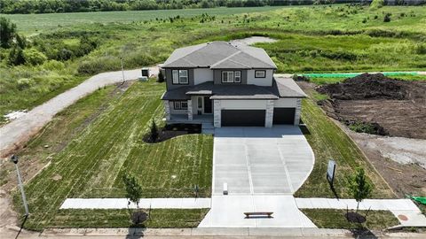 8915 SW 6th Street Blue Springs MO 64064