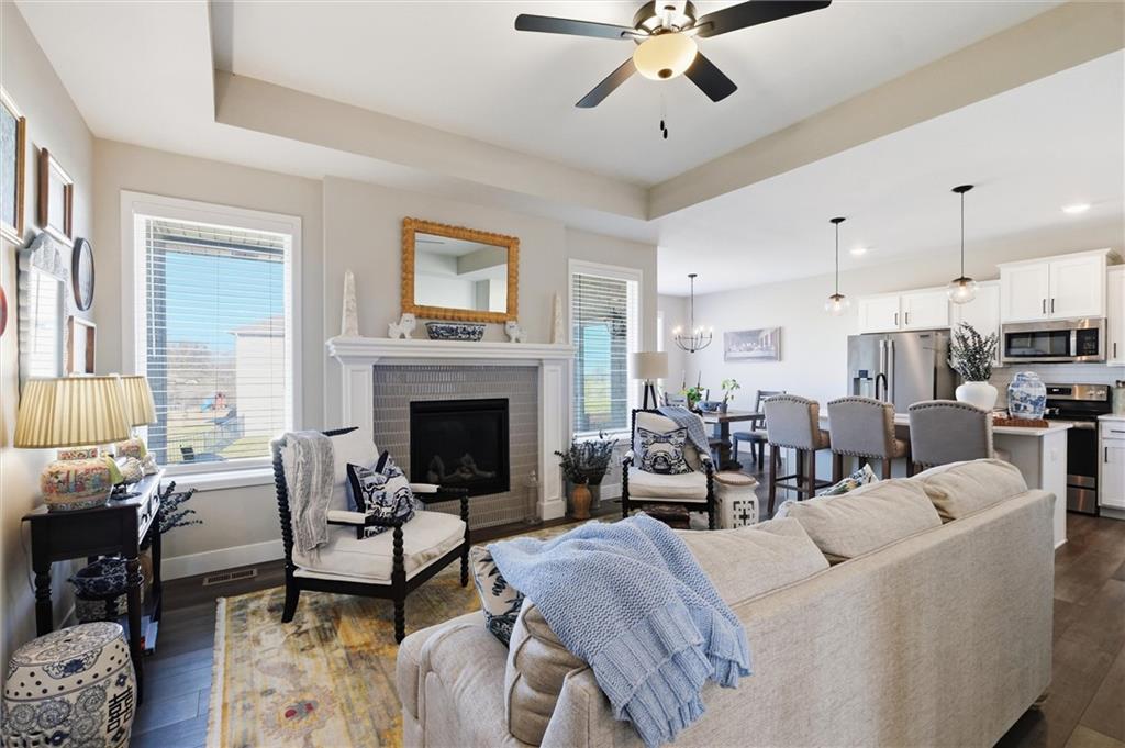 3306 N 109th Terrace