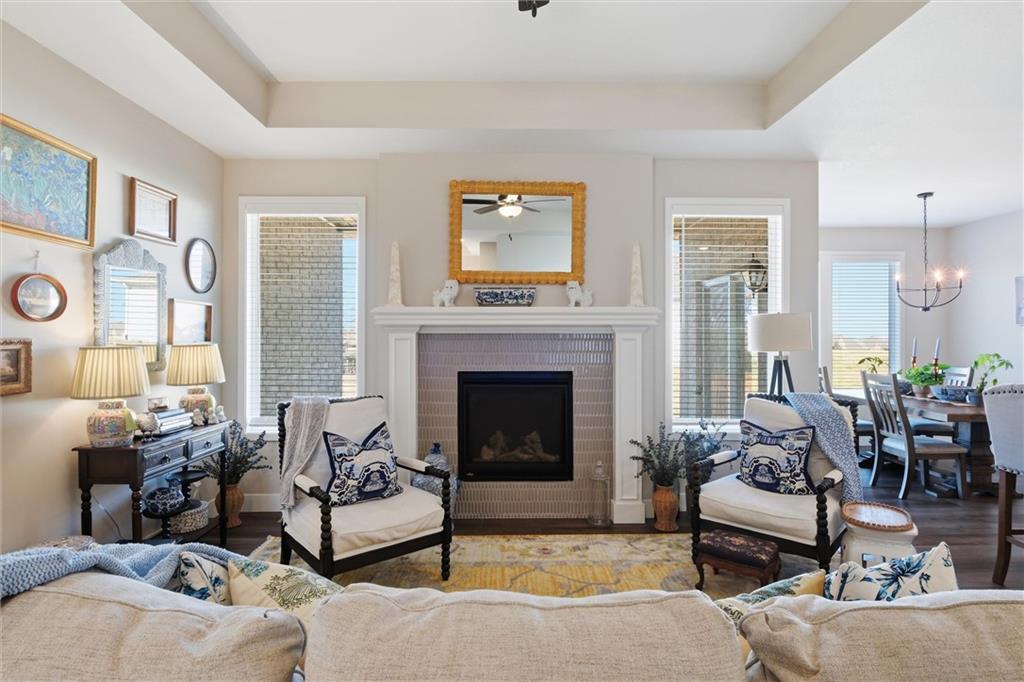 3306 N 109th Terrace