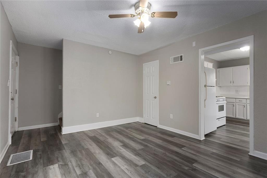 2121/2123 Askew Avenue