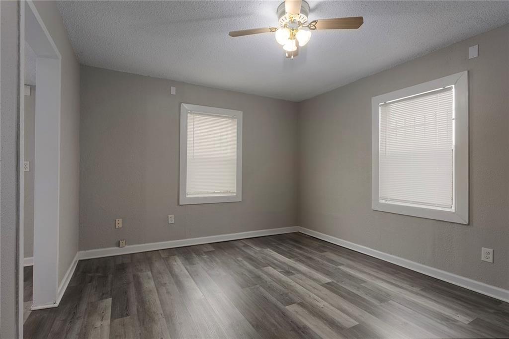 2121/2123 Askew Avenue