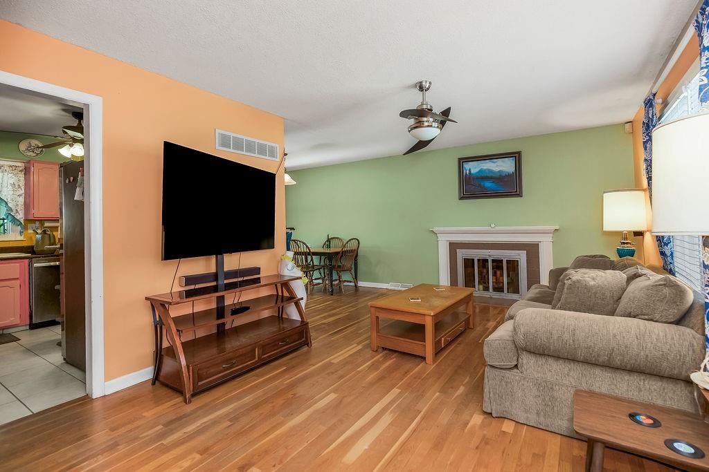 Photo of 13250 Park Hills Drive, Grandview, MO 64030 (MLS # 2608246)