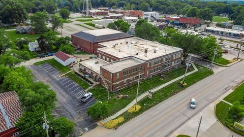 5 S Peoria Street Louisburg KS 66053