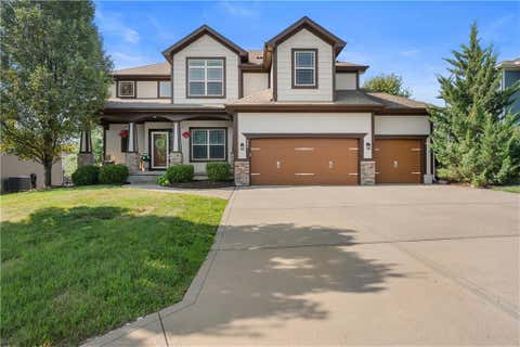 508 SW Lake Side Drive, Lee\'s Summit, MO 64064 - #: 2628184
