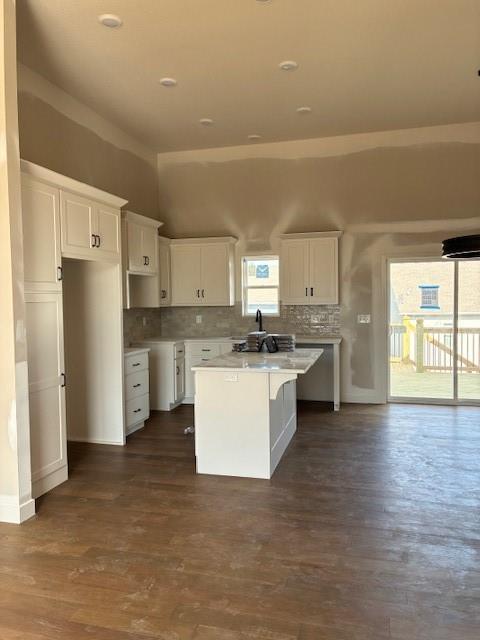 16244 Giorgia Street