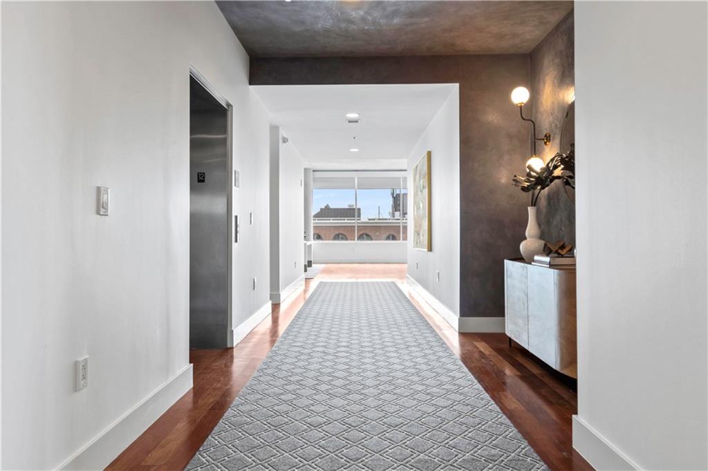 4646 Broadway Street 12th Floor