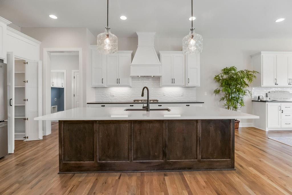 2055 NW Obrien Road