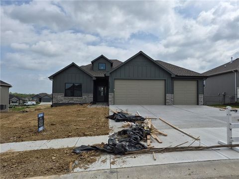4525 145th Terrace Basehor KS 66007