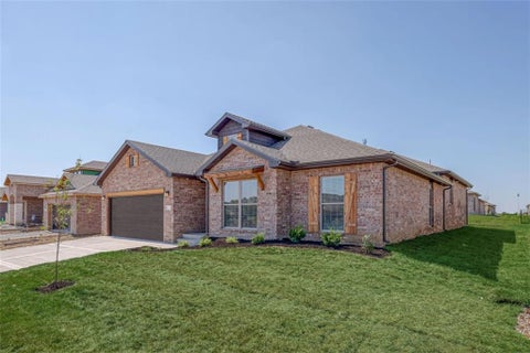 Photo of 18505 W 195th Terrace, Spring Hill, KS 66083 (MLS # 2648769)