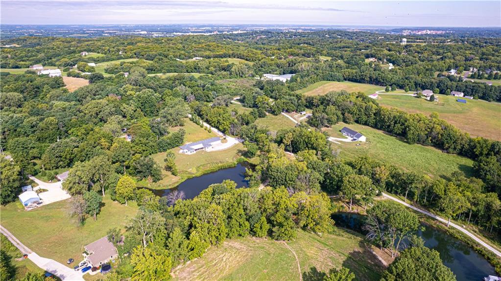 St Joseph, Missouri 64504, United States, 3 Bedrooms Bedrooms, ,4 BathroomsBathrooms,Residential,Active,201410