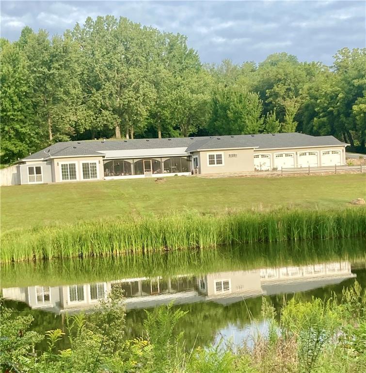 St Joseph, Missouri 64504, United States, 3 Bedrooms Bedrooms, ,4 BathroomsBathrooms,Residential,Active,201410