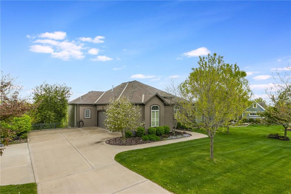 8045 Emerald Court