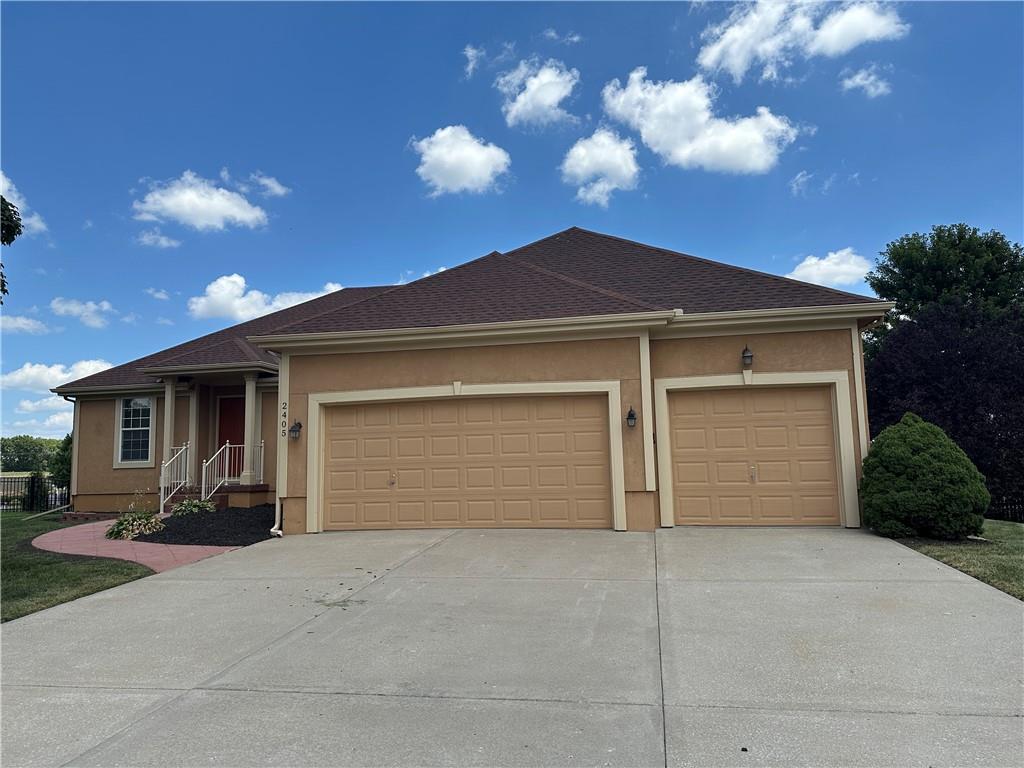 2405 SW Stone Bridge Circle