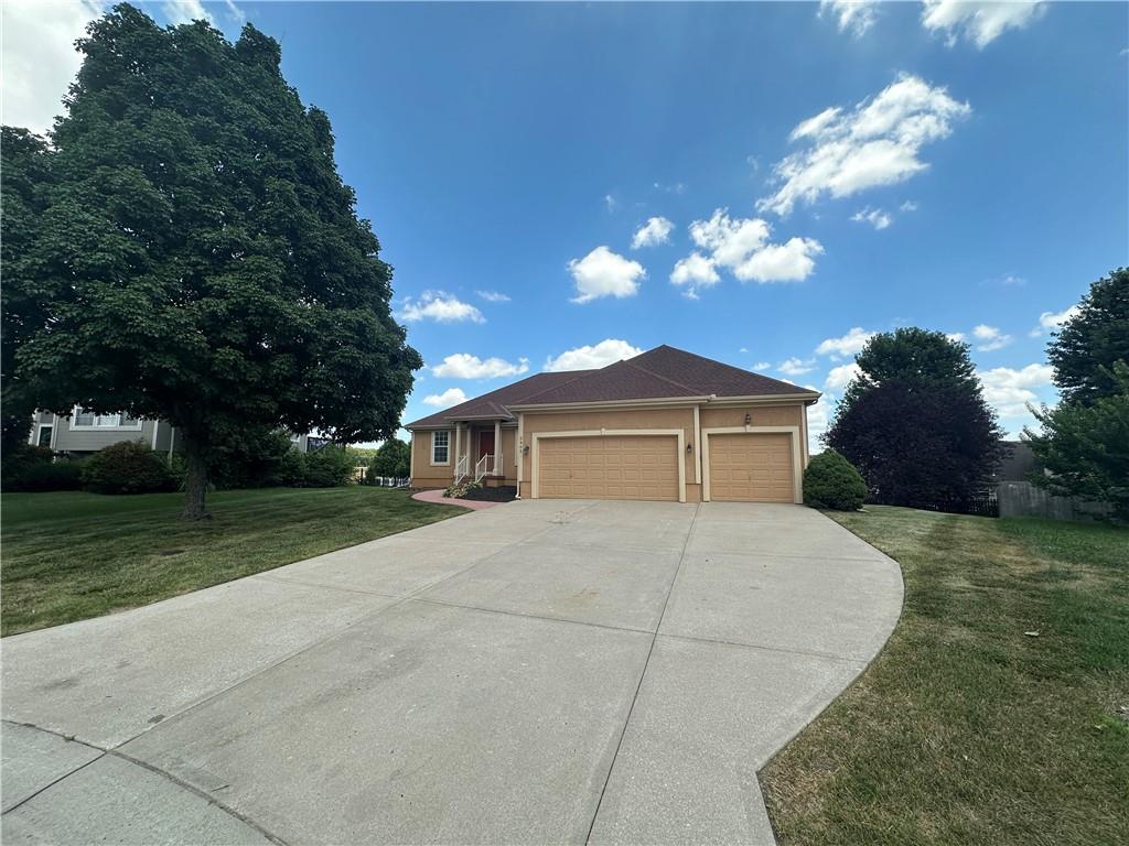 2405 SW Stone Bridge Circle