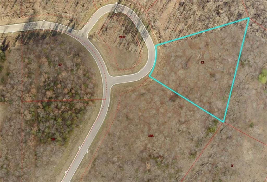 Photo of 16917 Wallace Way, Loch Lloyd, MO 64012 (MLS # 2534434)