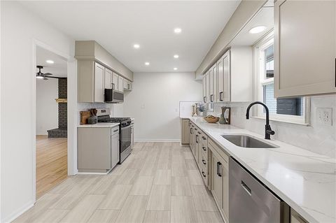 Tiny photo for 1480 Hemlock Drive, Liberty, MO 64068 (MLS # 2616698)