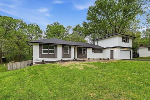 Tiny photo for 1480 Hemlock Drive, Liberty, MO 64068 (MLS # 2616698)