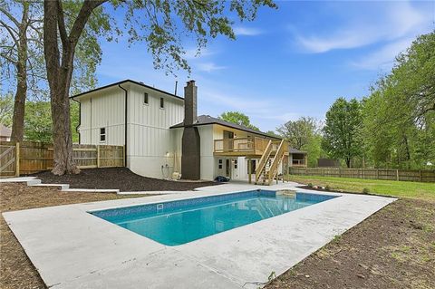 Tiny photo for 1480 Hemlock Drive, Liberty, MO 64068 (MLS # 2616698)