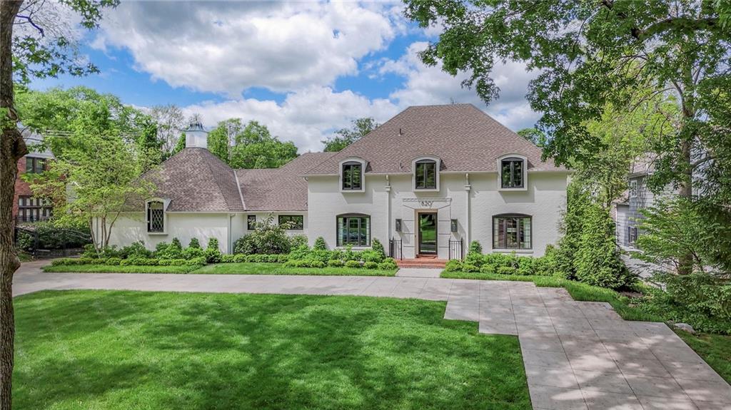 820 W 55th Street