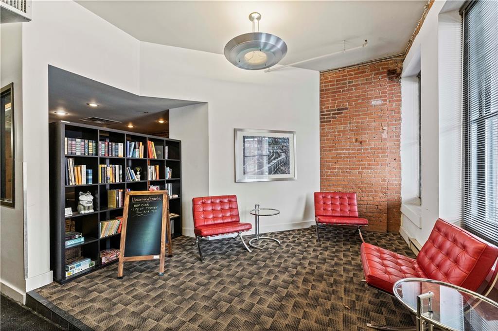 200 Main Street 404
