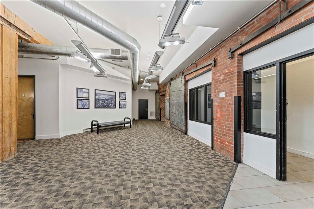 200 Main Street 404