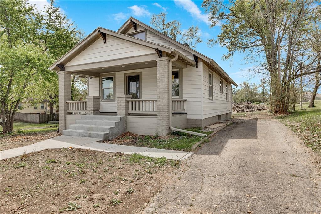Listing image 1