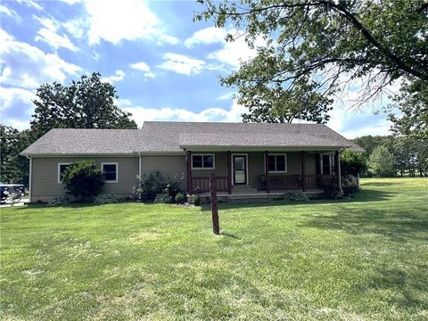 Photo of 14674 W Highway, Wheatland, MO 65799 (MLS # 2620971)