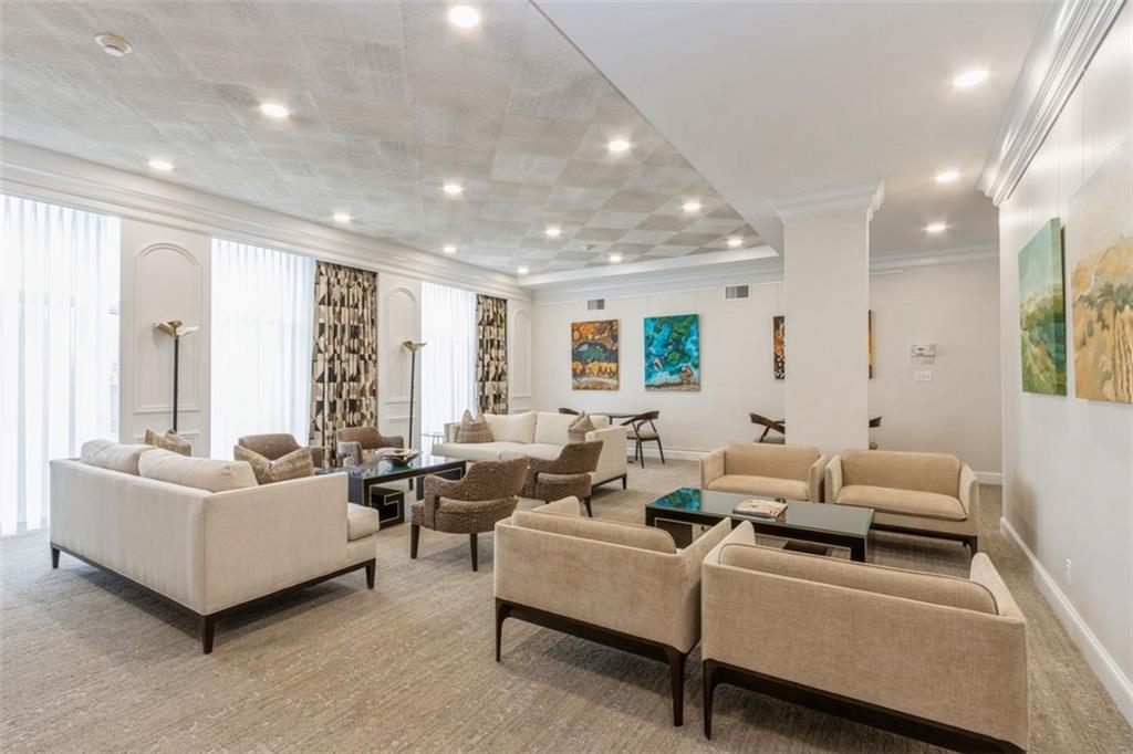 4545 Wornall Road 310