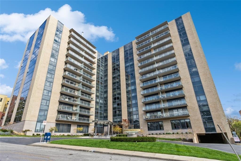 4545 Wornall Road 310